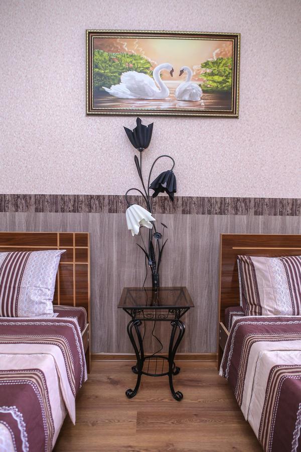 Metekhi Ubani'S Guesthouse 트빌리시 외부 사진